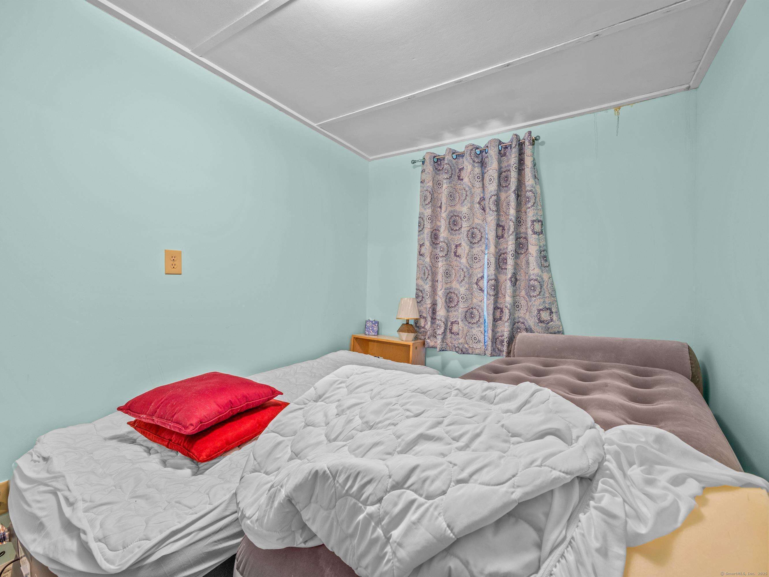 54 Shore Drive, Guilford, Connecticut image 22
