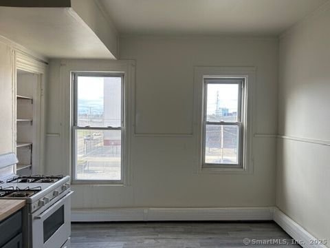 Photo of 380 Myrtle Avenue, Bridgeport, CT 06604 (MLS # 24135056)