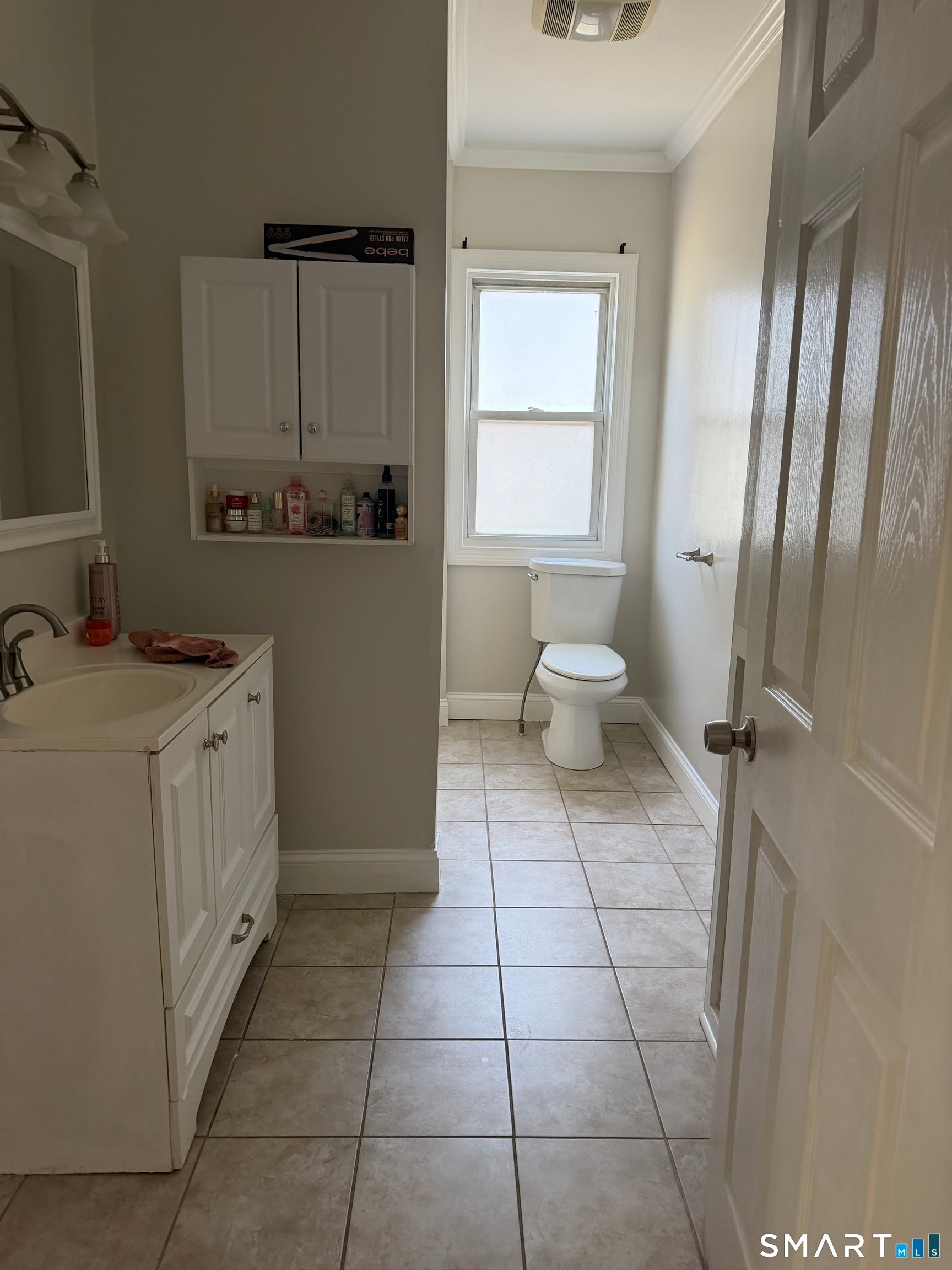 73 Bliss Street 1st Floor