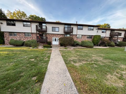 44 Surrey Drive A6 Newington CT 06111