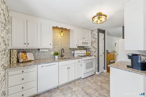 Tiny photo for 17 Hubbard Run Drive #17, Glastonbury, CT 06033 (MLS # 24148748)