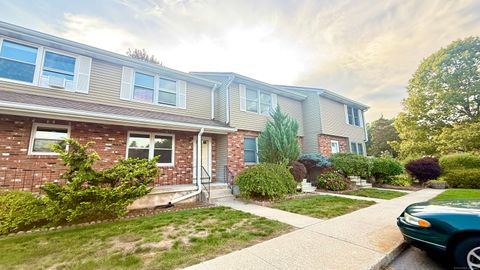 Photo of 9 Saint Marc Drive #E, South Windsor, CT 06096 (MLS # 24128691)
