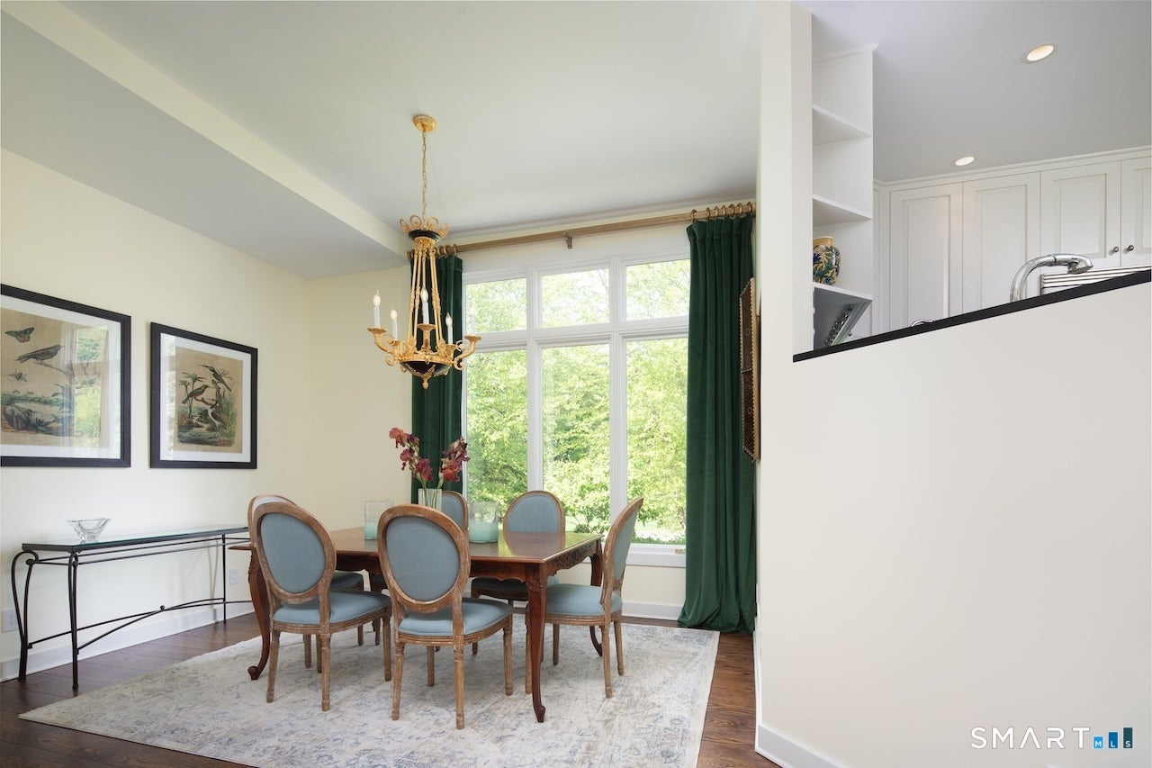 5 Great Elm Drive