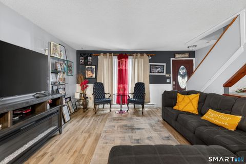 Tiny photo for 18 Cadbury Place, Naugatuck, CT 06770 (MLS # 24150703)