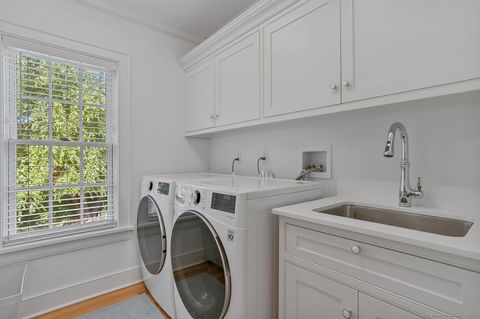 Tiny photo for 944 Pequot Avenue, Fairfield, CT 06890 (MLS # 24132810)