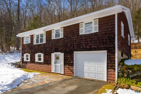 Homes For Rent - 76 S Kent Road<br/> Kent, CT 06757