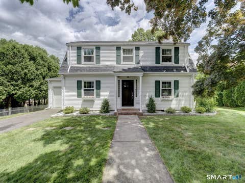 Photo of 432 Ridge Road, Wethersfield, CT 06109 (MLS # 24185699)