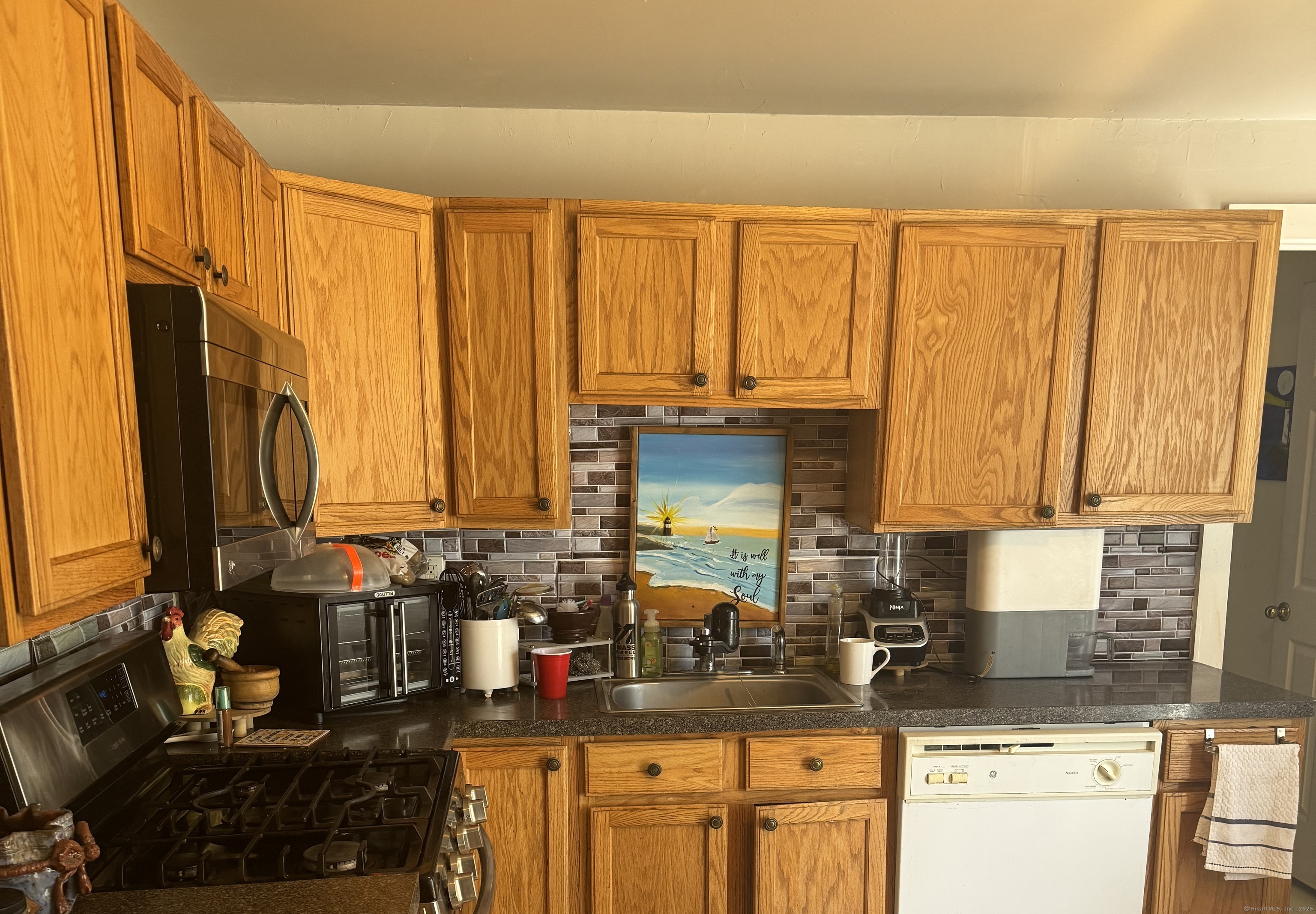 52 Platt Street, Bridgeport, Connecticut image 8