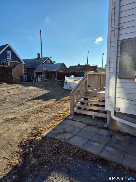 Tiny photo for 2979 Fairfield Avenue #1R, Bridgeport, CT 06605 (MLS # 24149179)