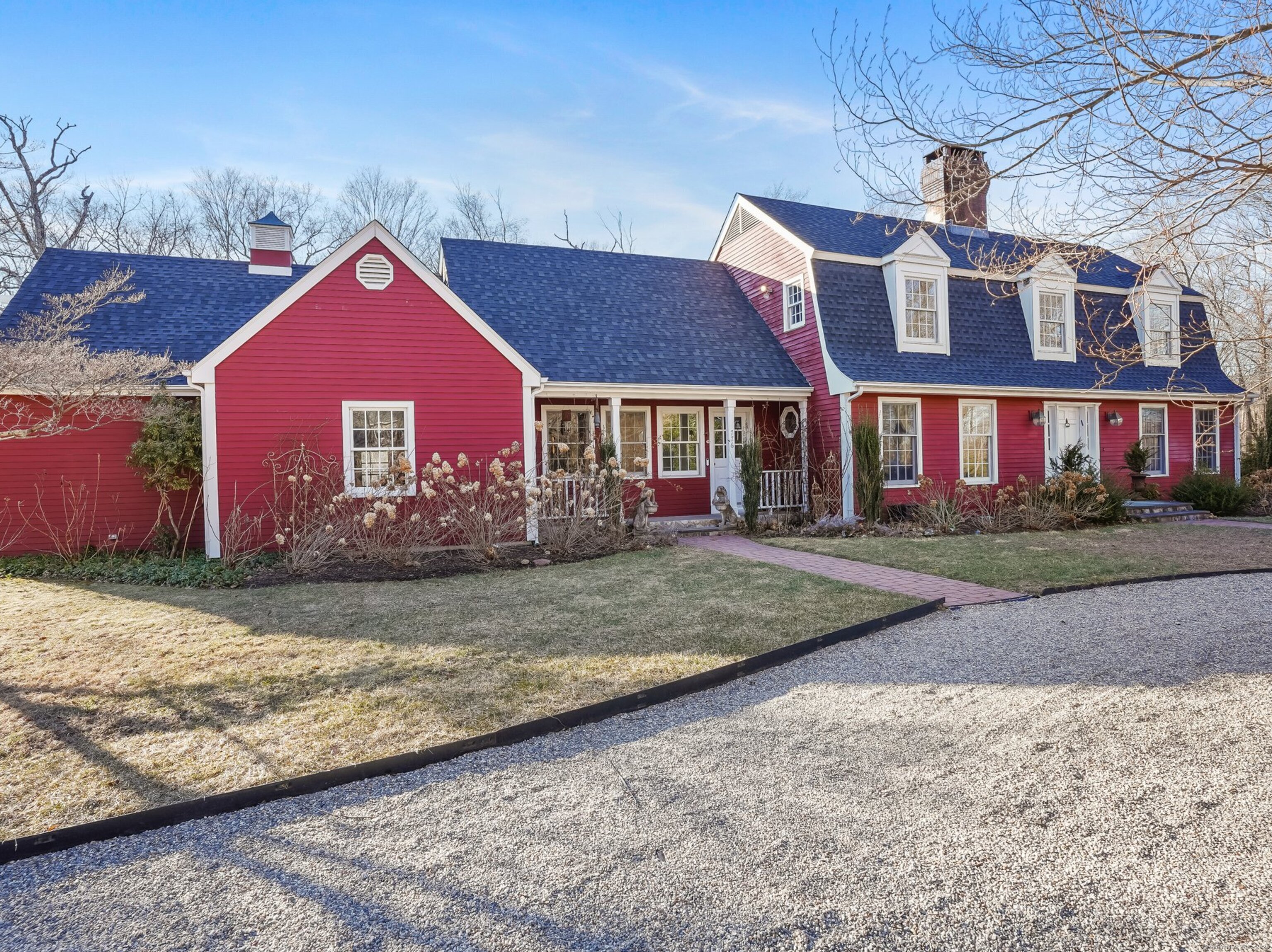 Bethany Mountain Road, Cheshire, Connecticut - 4 Bedrooms  
3 Bathrooms  
9 Rooms - 