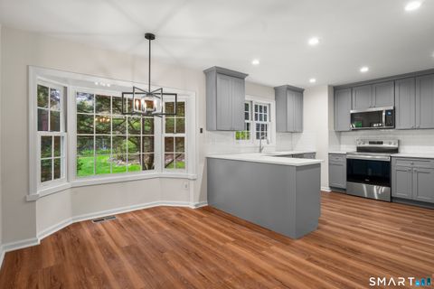 Tiny photo for 3845 Park Avenue #18, Fairfield, CT 06825 (MLS # 24170466)