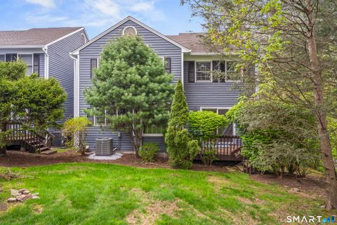 Tiny photo for 3845 Park Avenue #18, Fairfield, CT 06825 (MLS # 24170466)