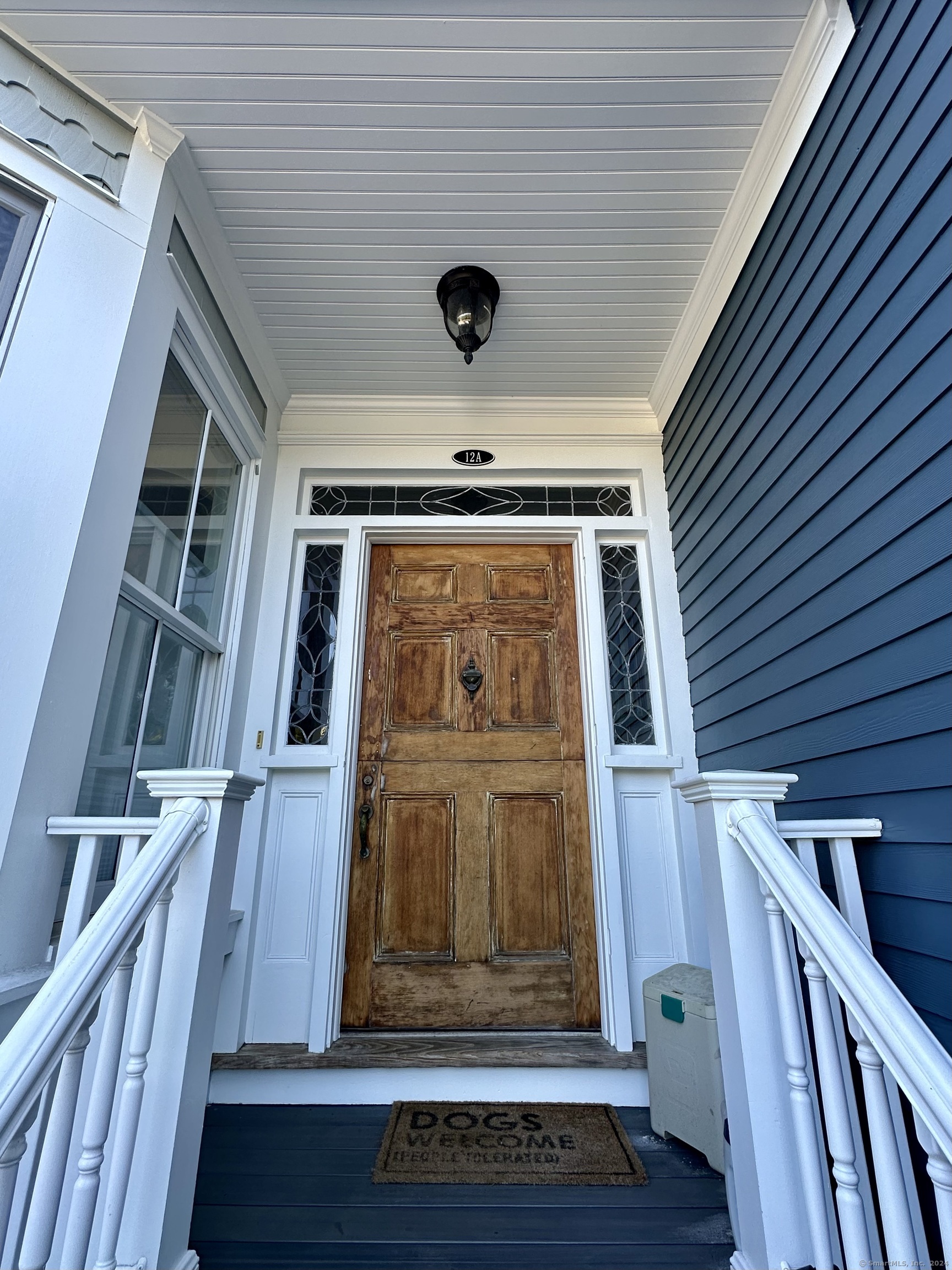 Rental Property at 12 Haviland Street, Norwalk, Connecticut - Bedrooms: 2 
Bathrooms: 2 
Rooms: 5  - $3,150 MO.