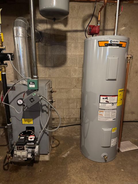 Tiny photo for 55 Lorelei Circle, Middletown, CT 06457 (MLS # 24137876)