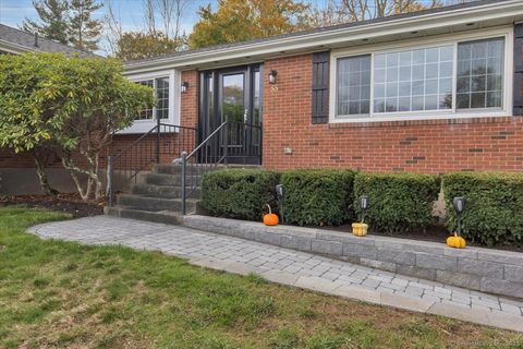 Tiny photo for 55 Lorelei Circle, Middletown, CT 06457 (MLS # 24137876)