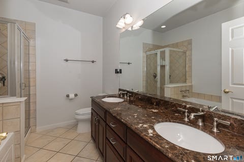 Tiny photo for 10 Dogwood Court #10, Middlebury, CT 06762 (MLS # 24201596)