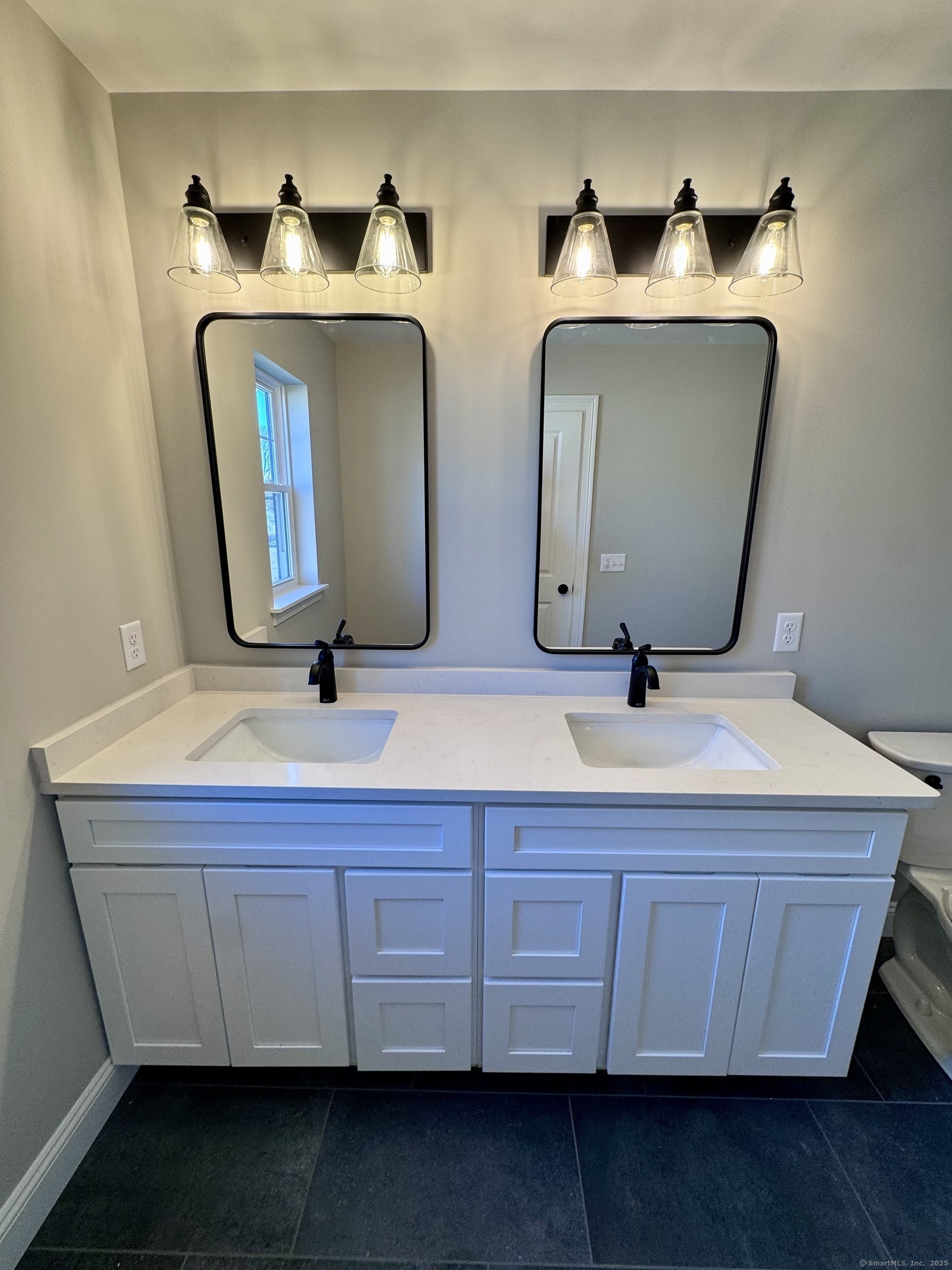 29 Suffield Street, Windsor Locks, Connecticut image 22