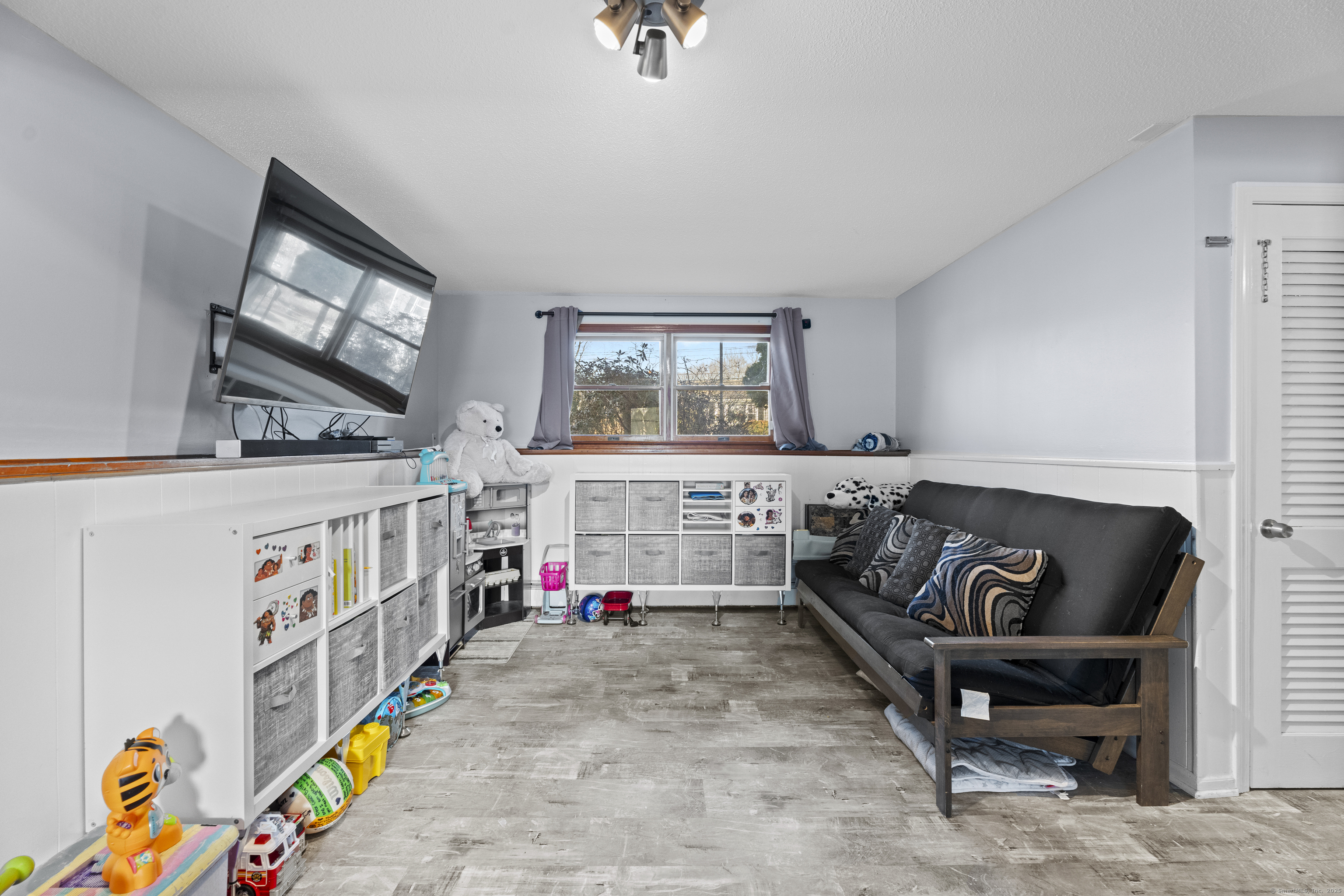 36 Salerno Avenue, East Haven, Connecticut image 17