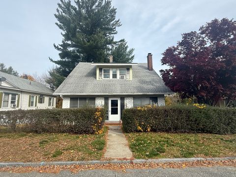 171 Norwood Avenue New London CT 06320