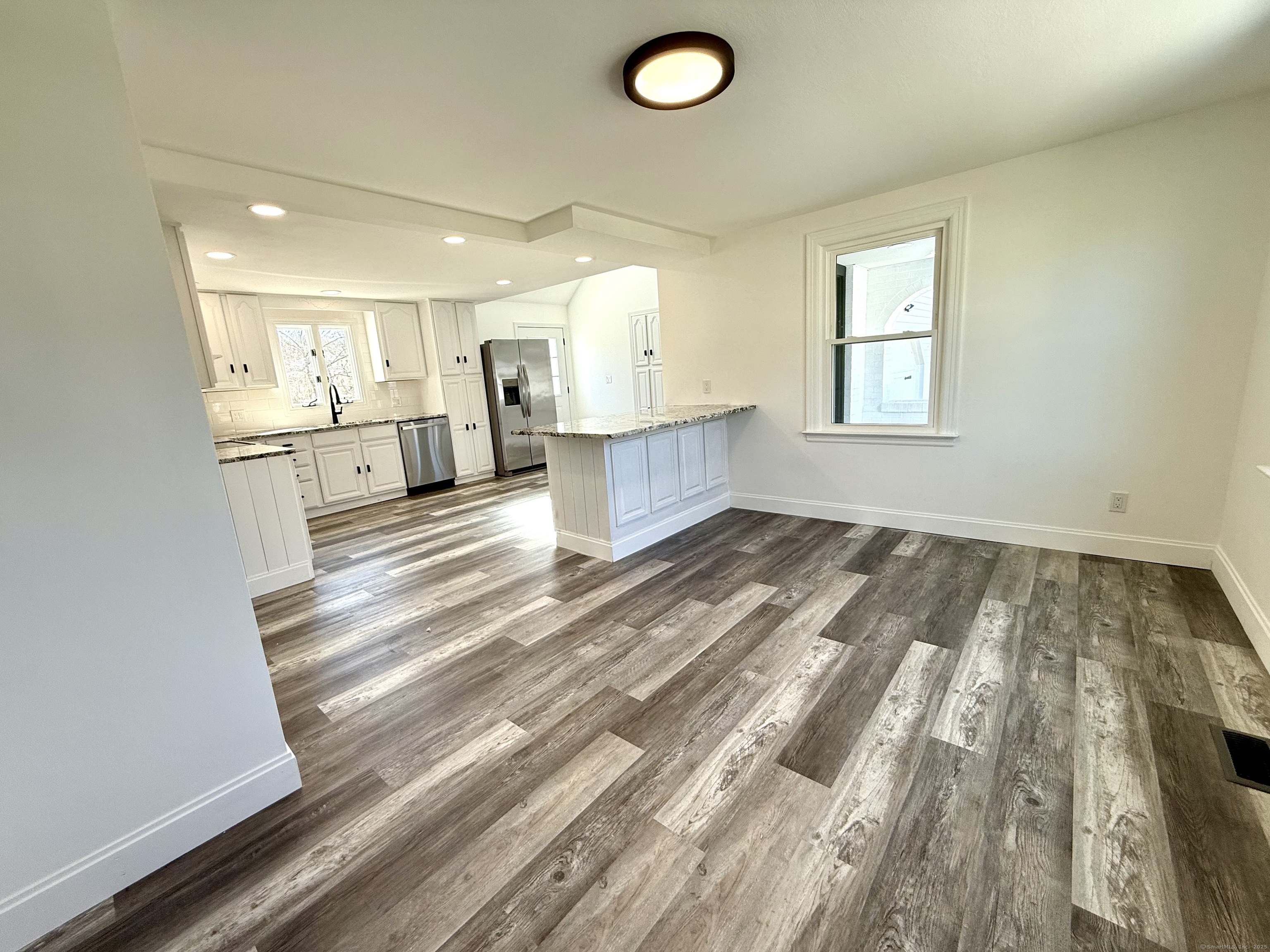 34 Edward Road, North Branford, Connecticut image 3