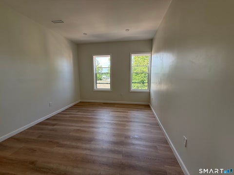 Tiny photo for 5 Winter Street, Hartford, CT 06120 (MLS # 24208885)