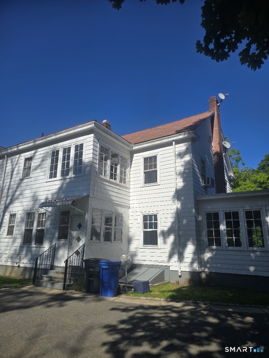 197 Ridgefield Street