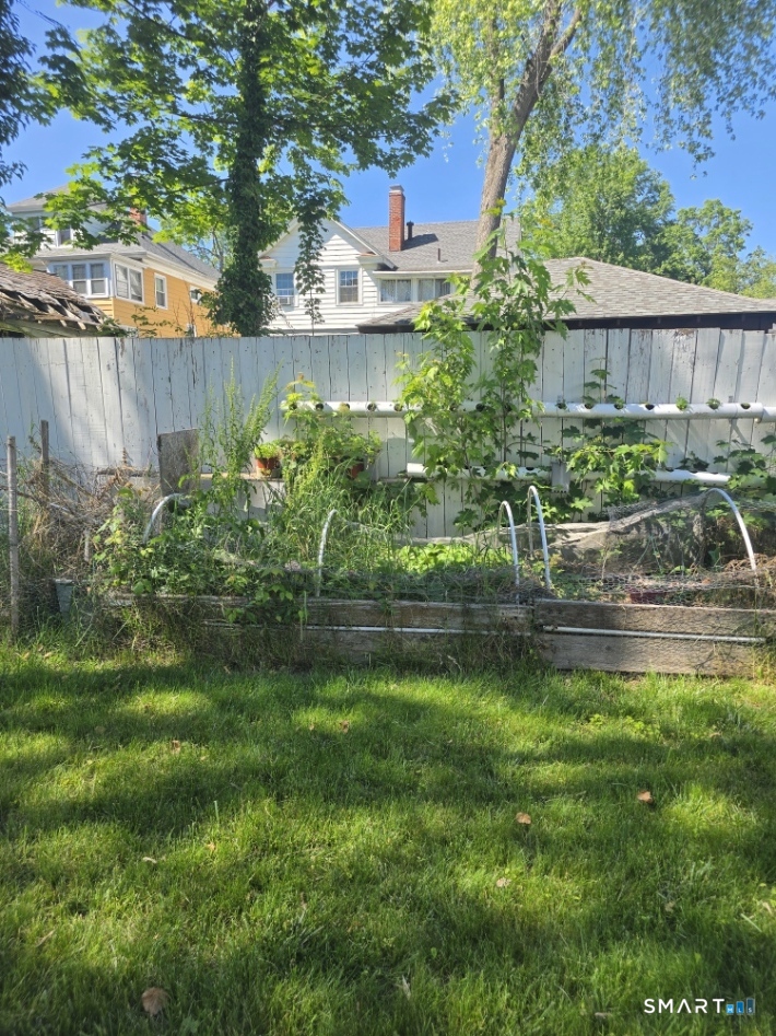 197 Ridgefield Street