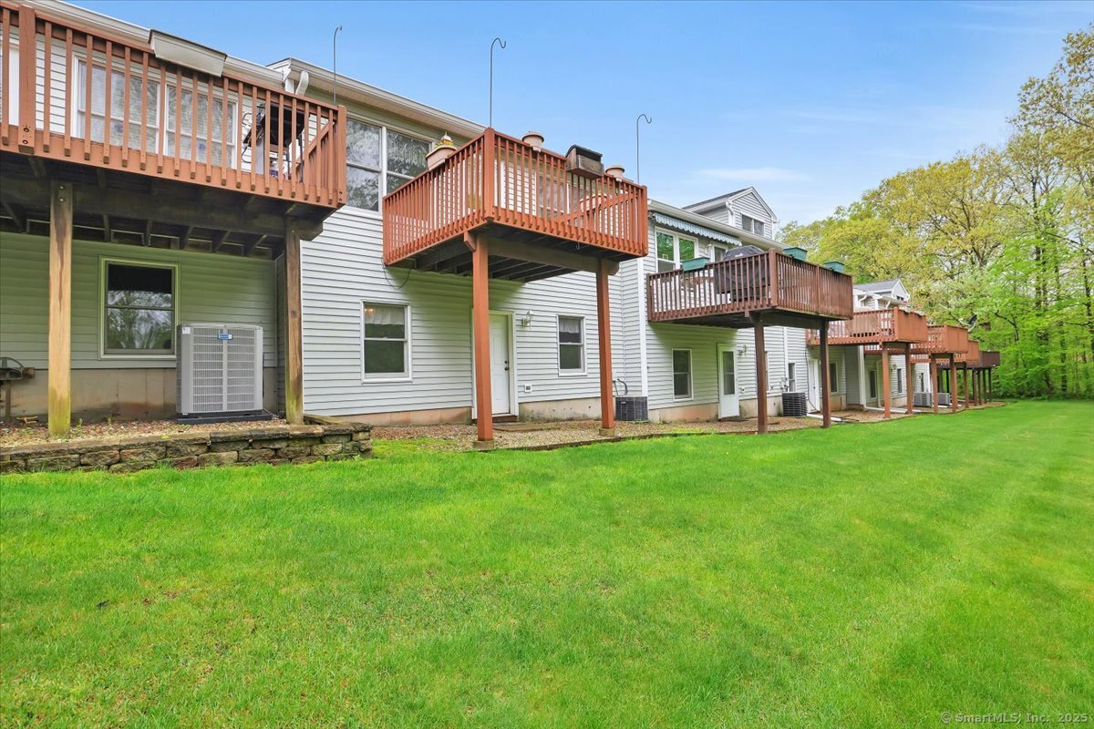 922 Sweetheart Path #922, Southington, Connecticut image 18