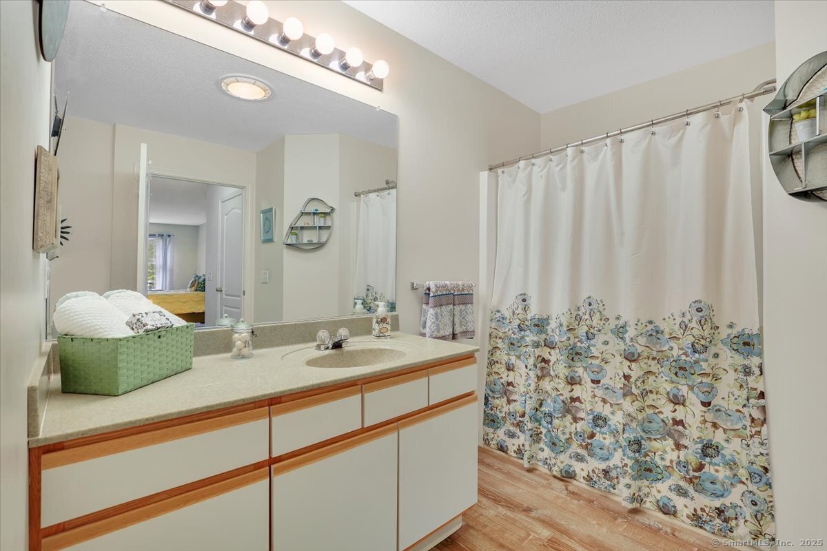 922 Sweetheart Path #922, Southington, Connecticut image 14