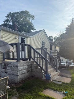 68 Oronoque Trail