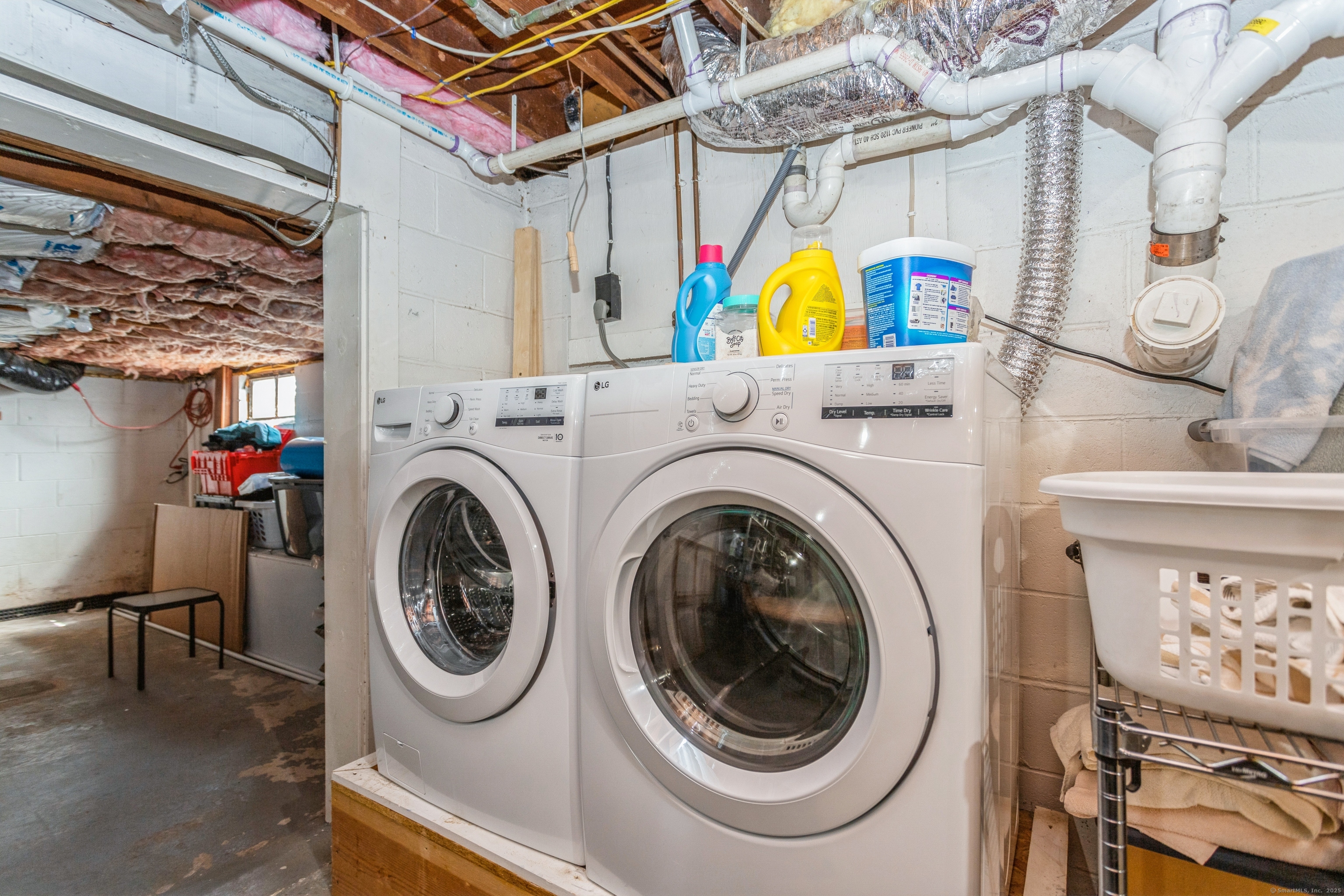 4 Wood Street, Danbury, Connecticut image 31