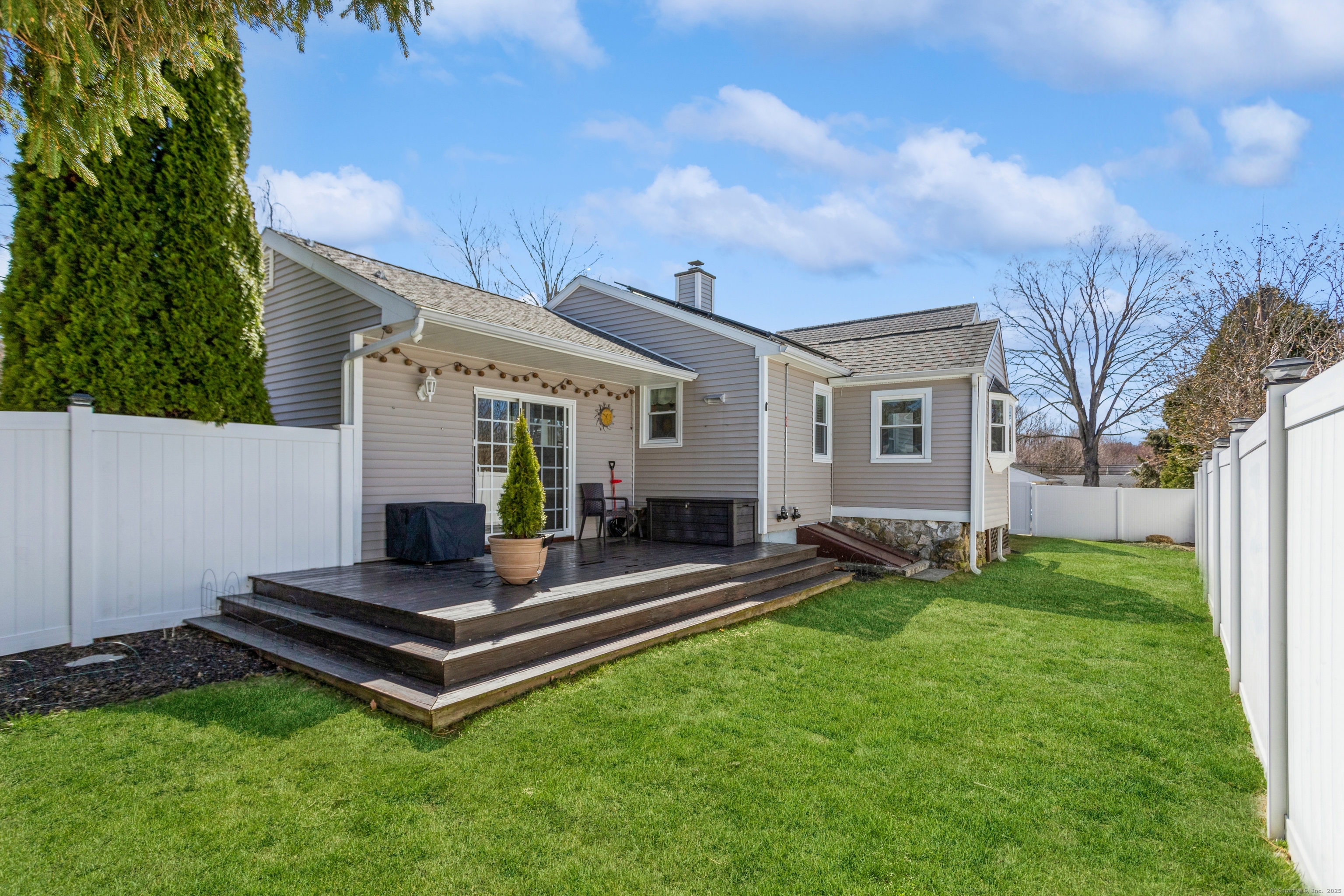 4 Wood Street, Danbury, Connecticut image 35
