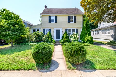 363 Lake Avenue Bridgeport CT 06605