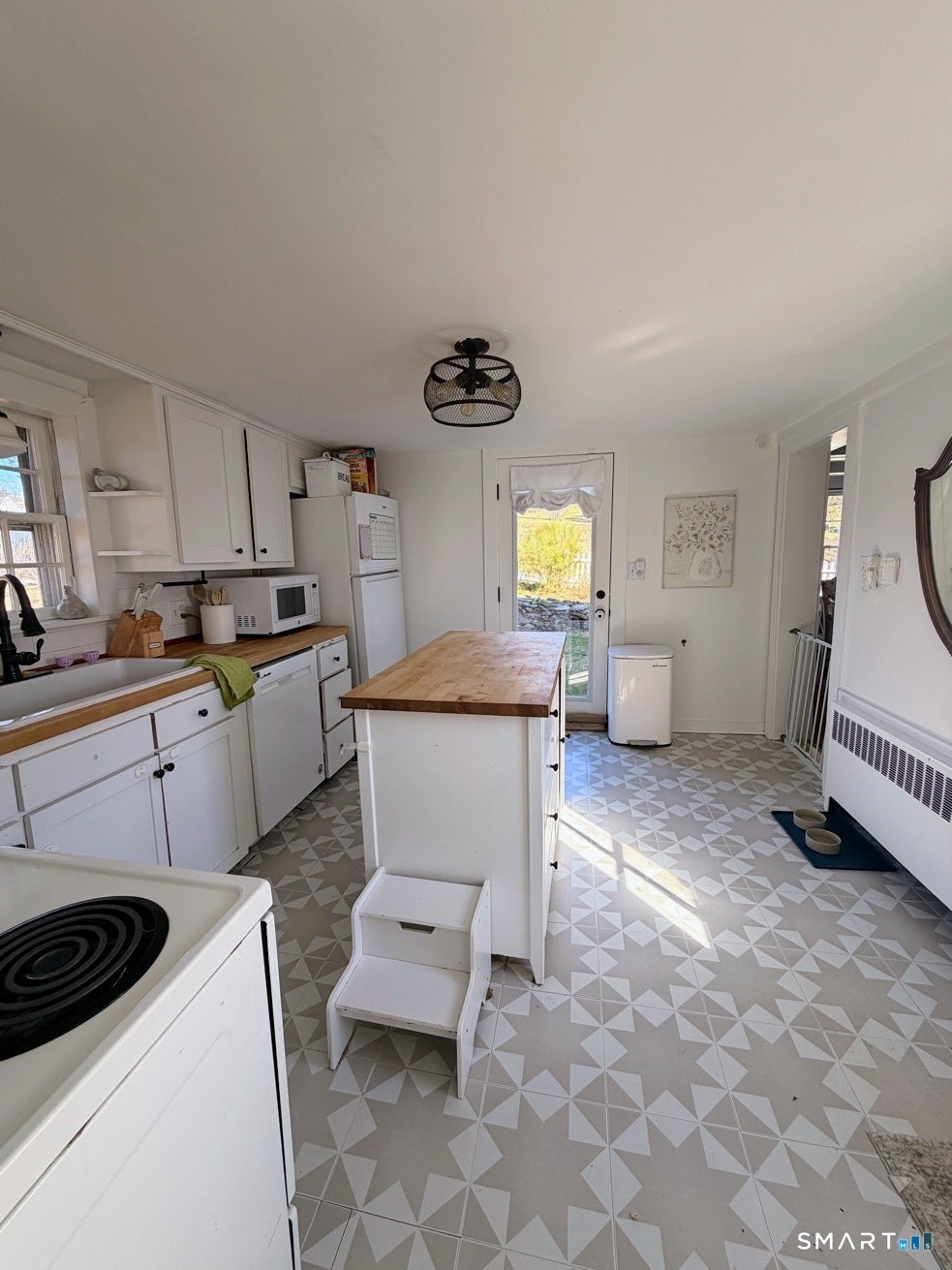 89 South End Avenue