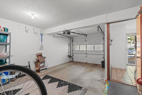 Tiny photo for 116 Songbird Lane #116, Farmington, CT 06032 (MLS # 24116215)