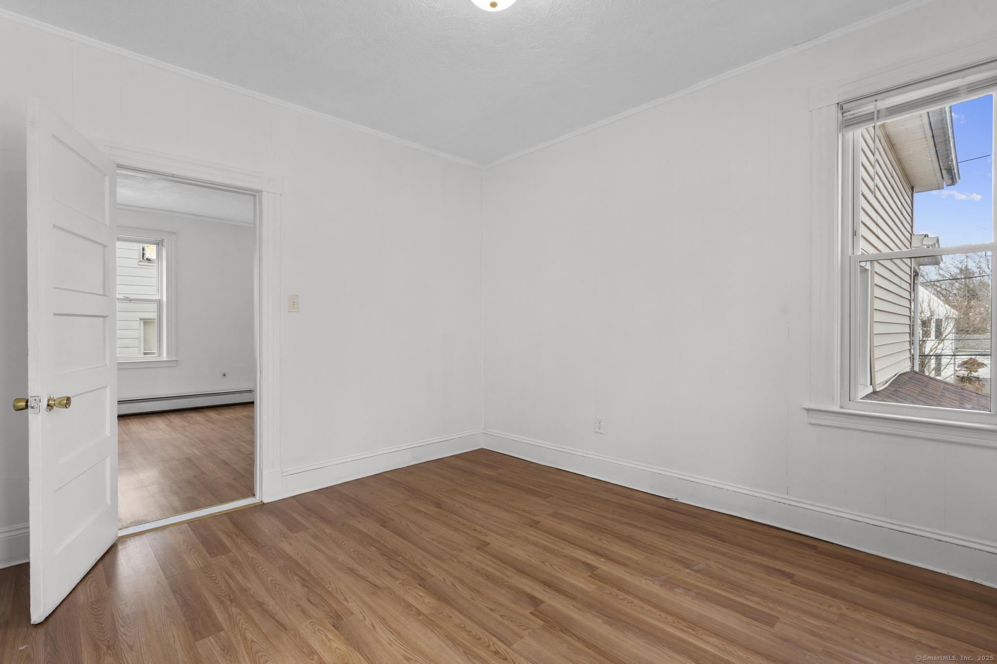 Hartford, Connecticut 06106, United States, 3 Bedrooms Bedrooms, ,1 BathroomBathrooms,Residential,Pending,18683