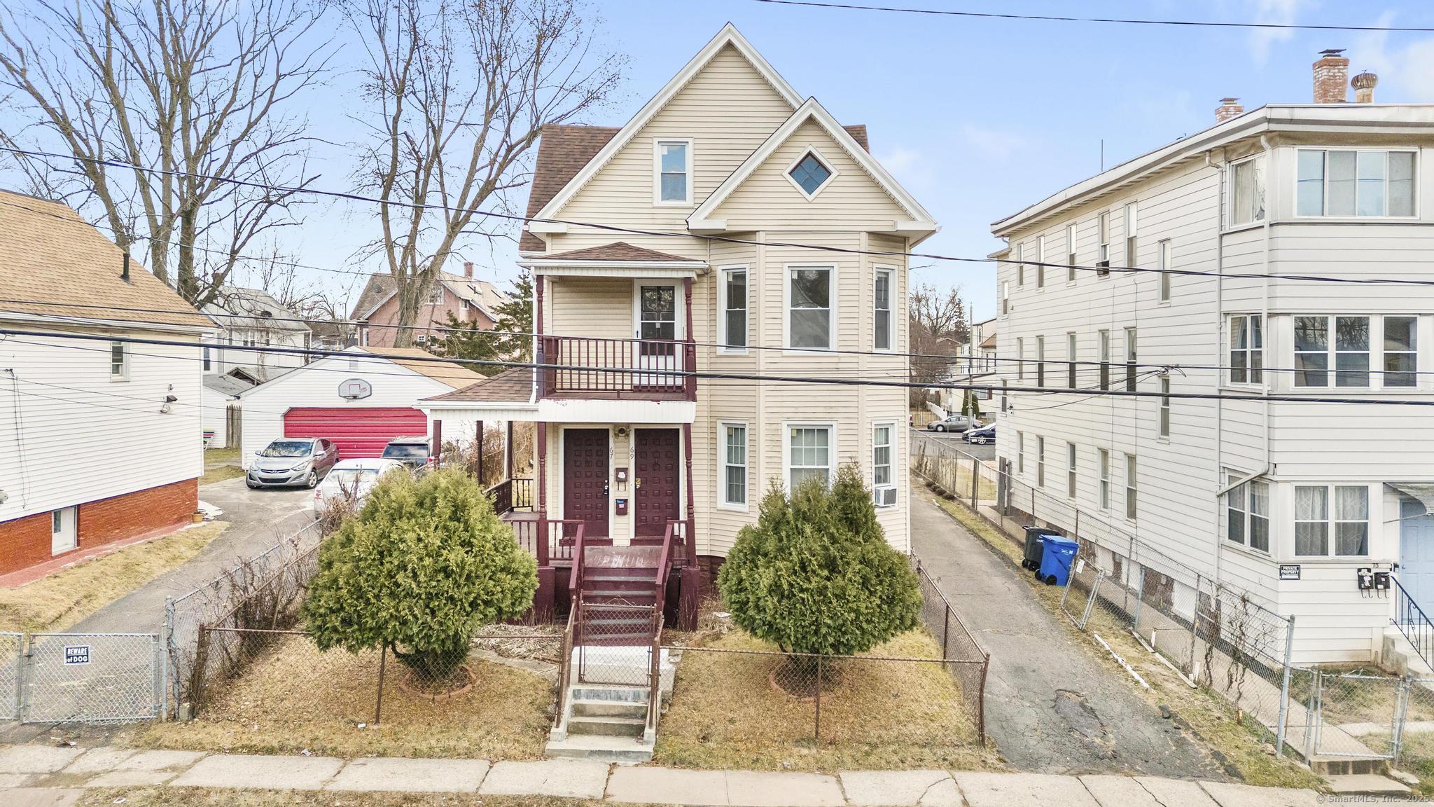 Hartford, Connecticut 06106, United States, 3 Bedrooms Bedrooms, ,1 BathroomBathrooms,Residential,Pending,18683