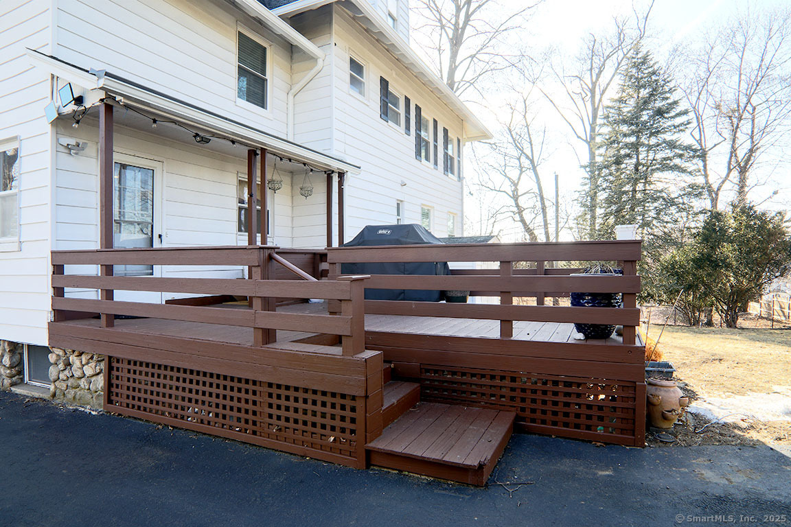2 Colonial Place, Norwalk, Connecticut image 34