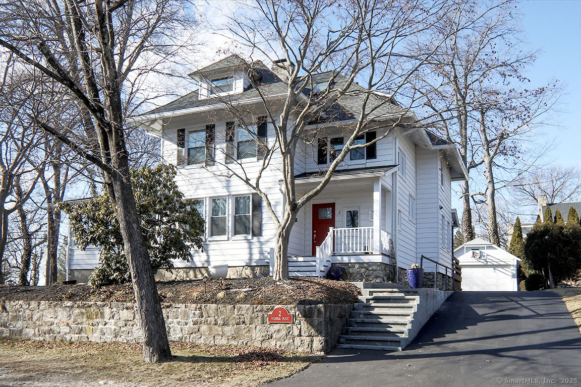 2 Colonial Place, Norwalk, Connecticut image 1