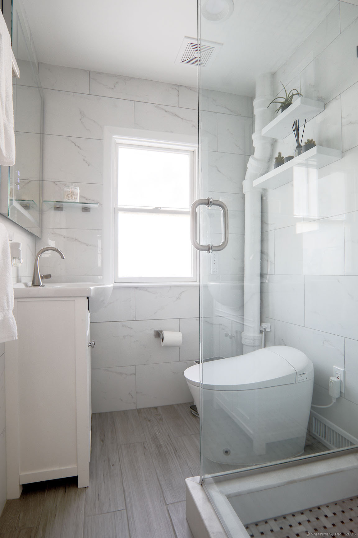 2 Colonial Place, Norwalk, Connecticut image 26