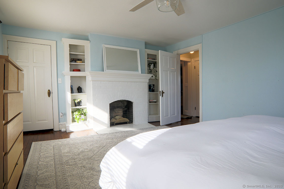 2 Colonial Place, Norwalk, Connecticut image 21