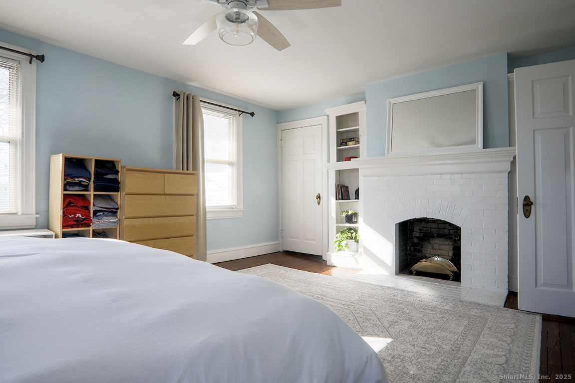 2 Colonial Place, Norwalk, Connecticut image 22