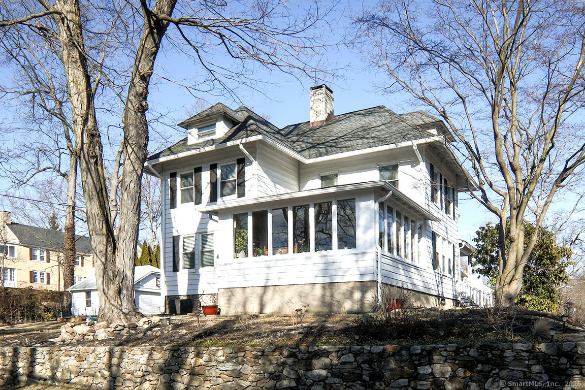 2 Colonial Place, Norwalk, Connecticut image 32