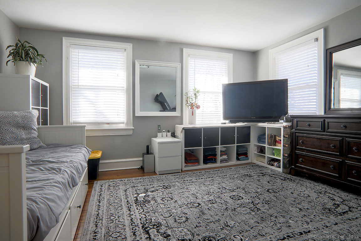 2 Colonial Place, Norwalk, Connecticut image 24