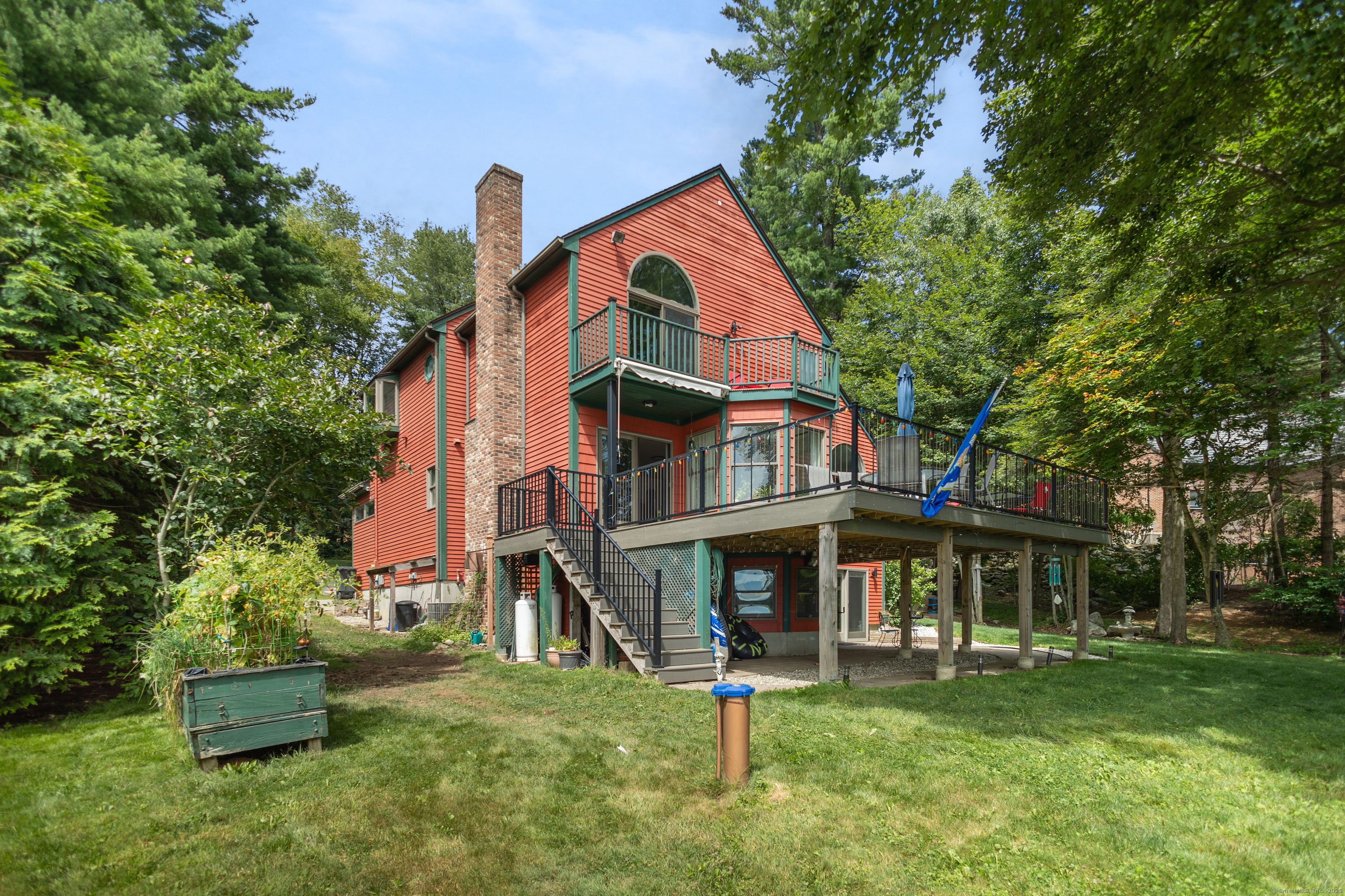 28 Lake View Drive