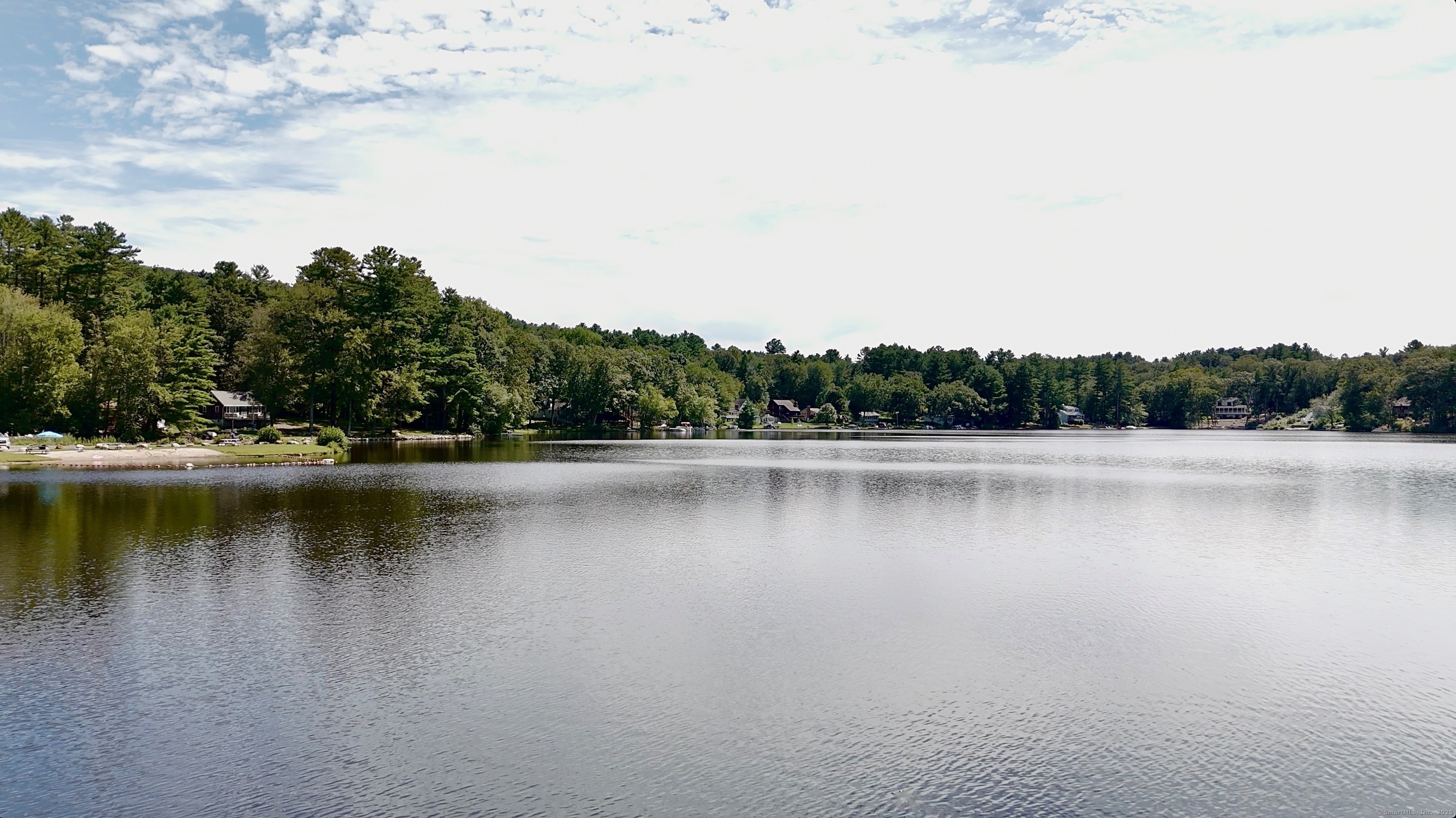 Woodstock, Connecticut 06281, United States, 3 Bedrooms Bedrooms, ,3 BathroomsBathrooms,Residential,Active,196273