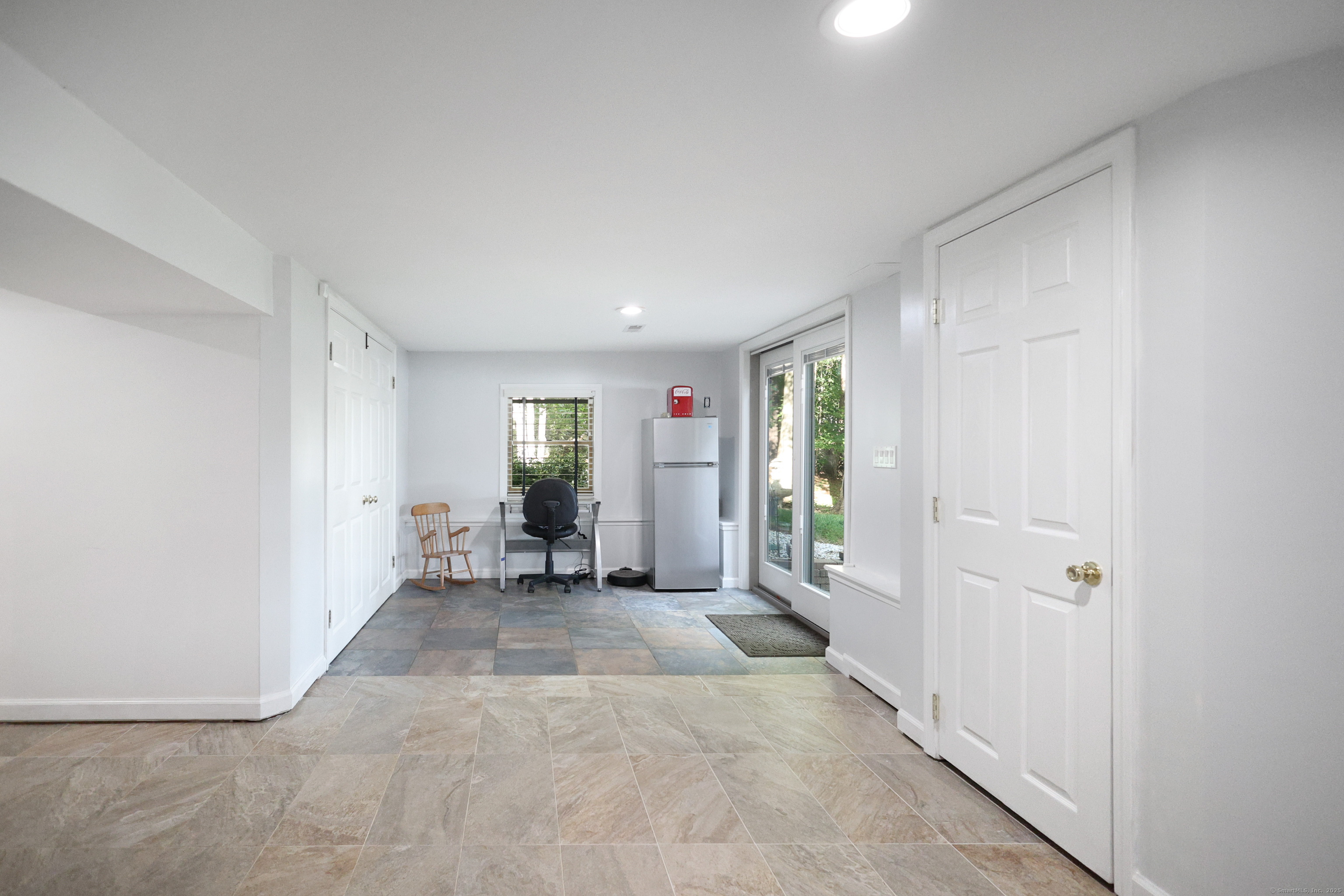 Woodstock, Connecticut 06281, United States, 3 Bedrooms Bedrooms, ,3 BathroomsBathrooms,Residential,Active,196273