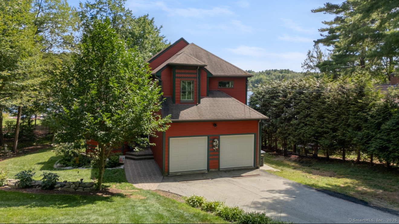 Woodstock, Connecticut 06281, United States, 3 Bedrooms Bedrooms, ,3 BathroomsBathrooms,Residential,Active,196273