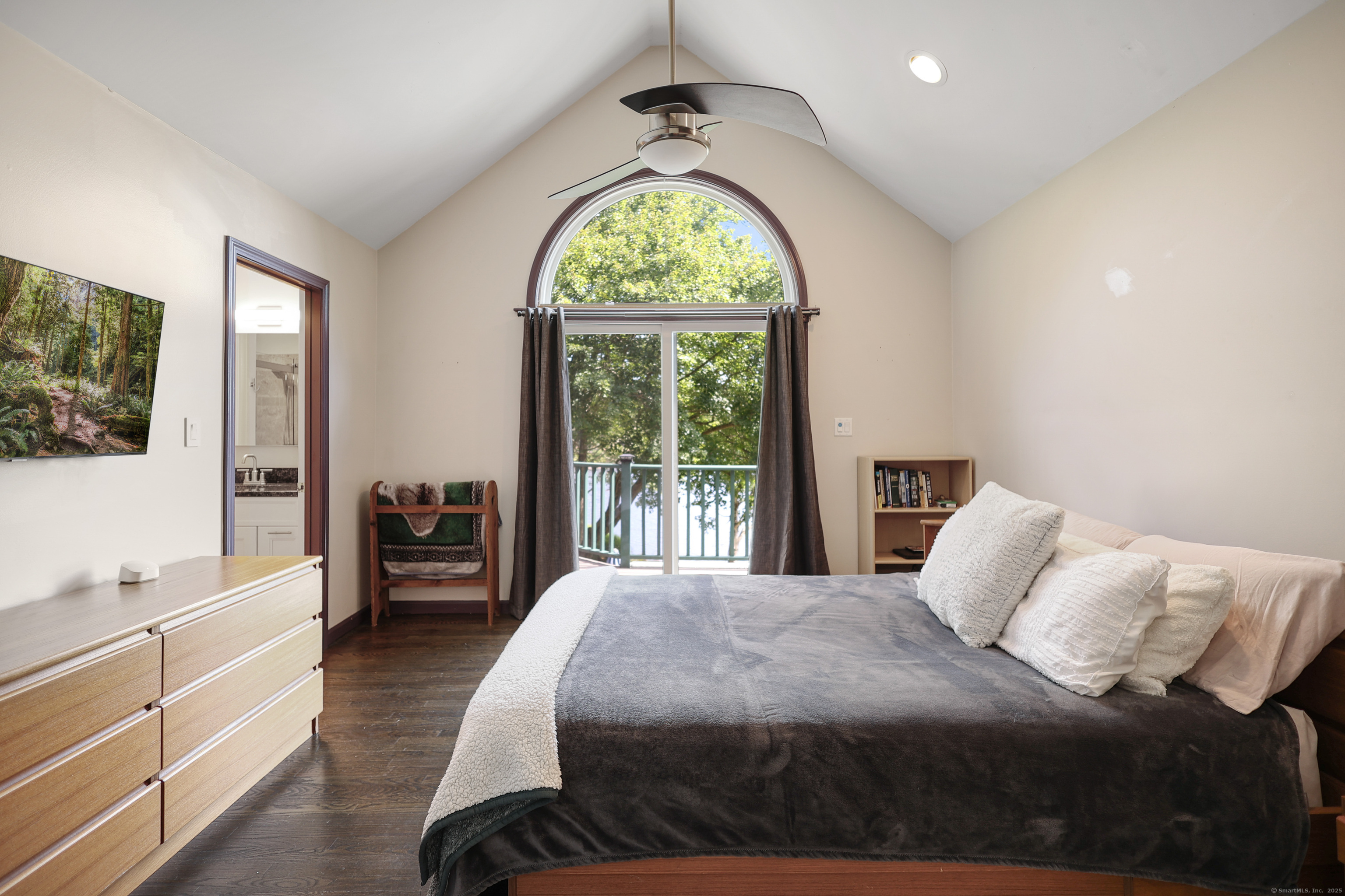 Woodstock, Connecticut 06281, United States, 3 Bedrooms Bedrooms, ,3 BathroomsBathrooms,Residential,Active,196273