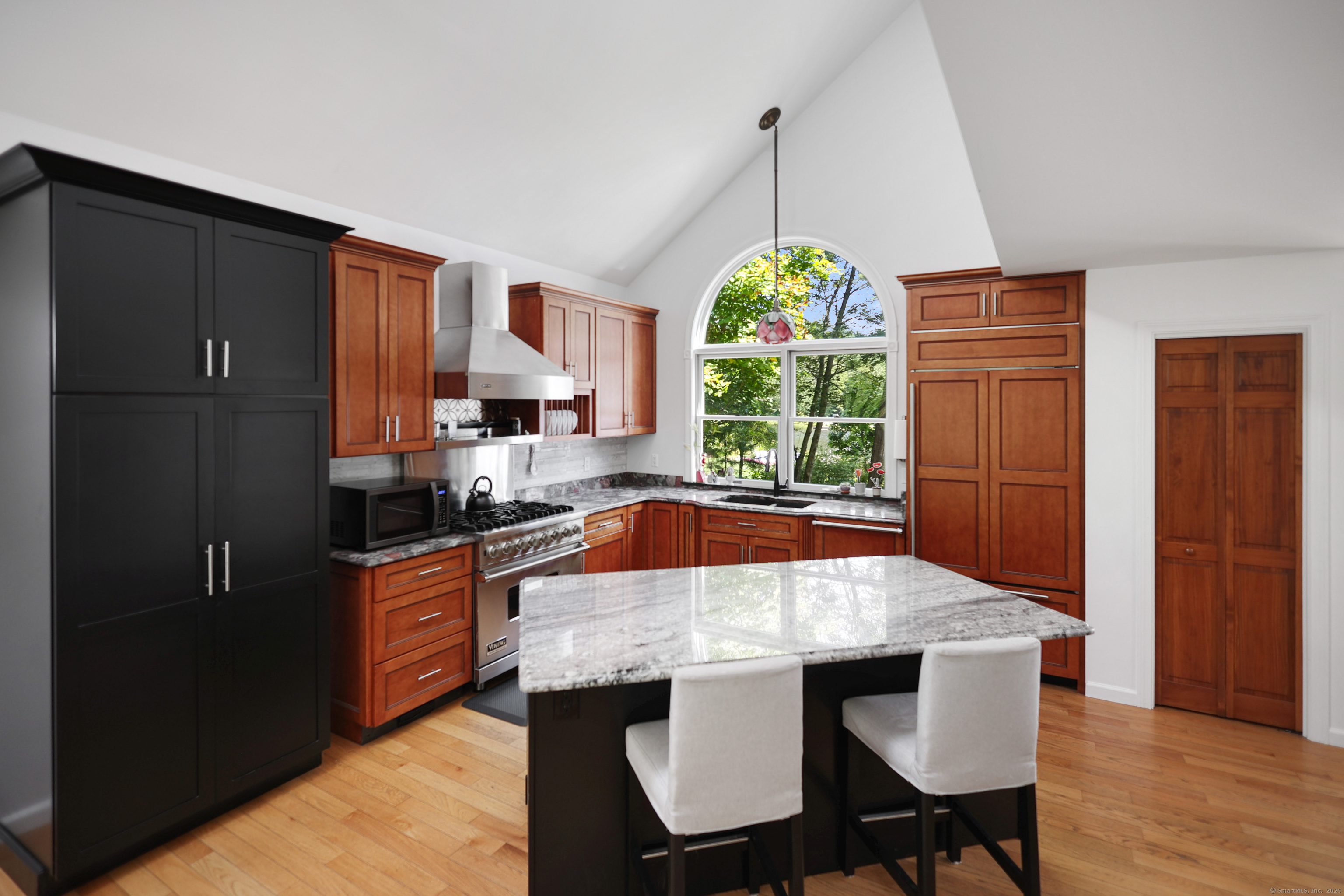 Woodstock, Connecticut 06281, United States, 3 Bedrooms Bedrooms, ,3 BathroomsBathrooms,Residential,Active,196273